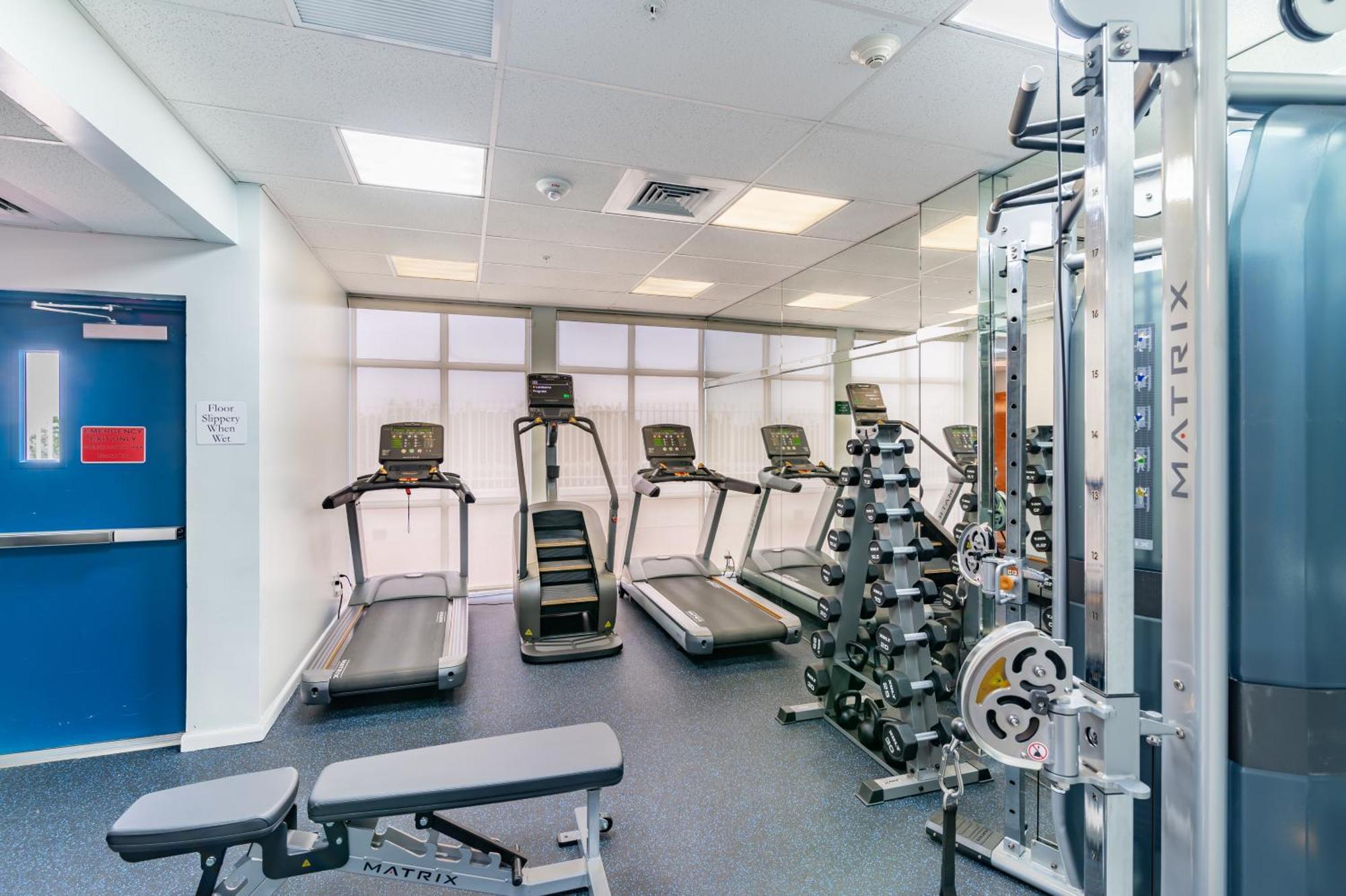 Totally Renovated Beachfront Condo At Apollo! 마르코 아일랜드 외부 사진